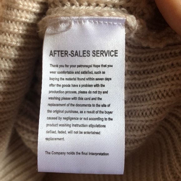 Beautiful wrap sweater - Picture 6 of 7